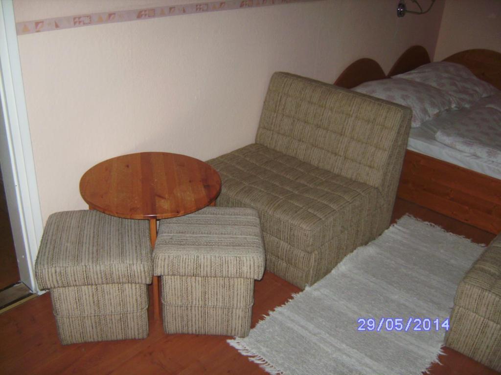 Szemesi Villa Balatonszarszo Rom bilde