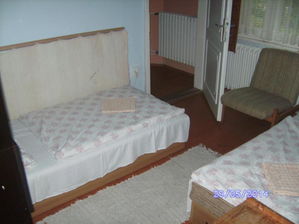 Szemesi Villa Balatonszarszo Rom bilde